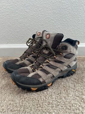 Merrell Moab 2 Mid Hiking Boots Mens Size 11 Brown Suede J06045 Vibram Outsole